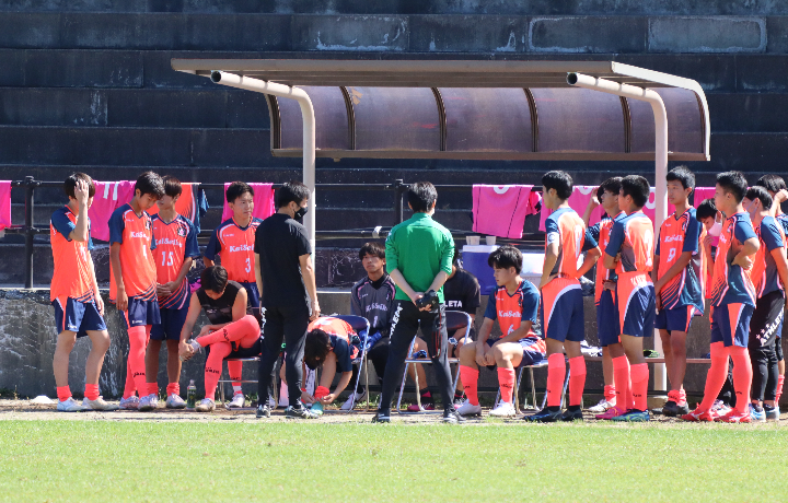 サッカー部、高校サッカー選手権・山梨県大会に出場しました。 | 甲斐清和高等学校 – 学校法人伊藤学園